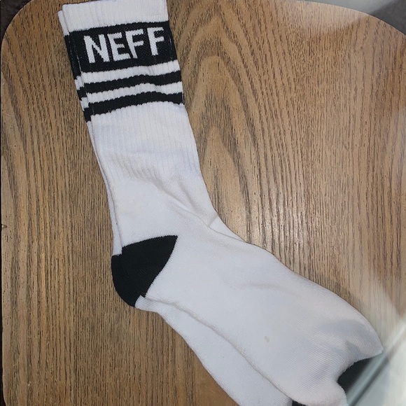 Neff Socks🌿 - Picture 2 of 2